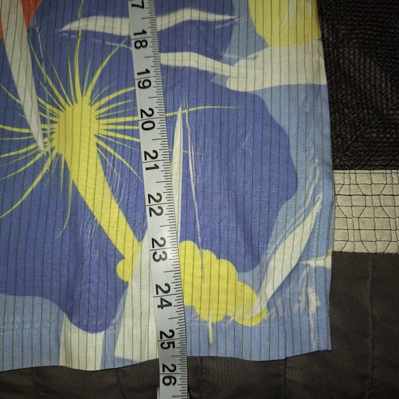 Fortune By Stan Bright Floral Print W/Rhinestones On Pocket Tunic Blouse Medium - Picture 8 of 9